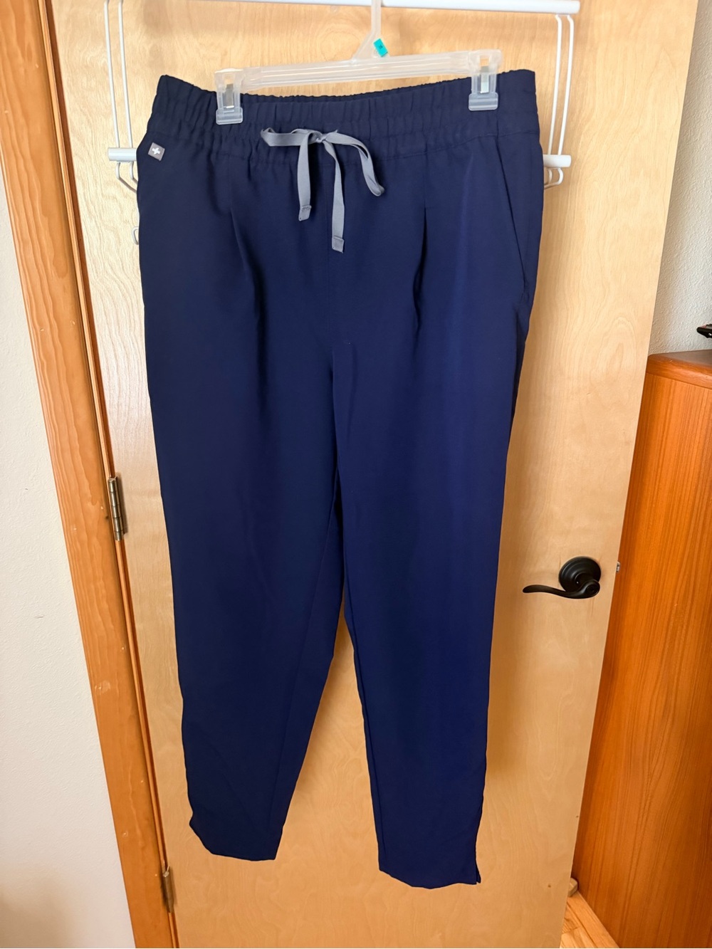 FIGS Navy High-waisted Lille Scrub Pants- size Large Tall